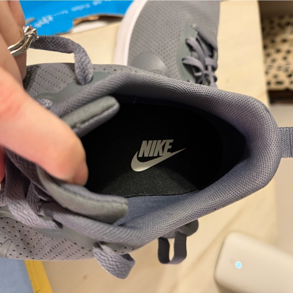 Nike 827177-002 Air Max Turbulence LS
Cool Grey 11.5 - Picture 10 of 11